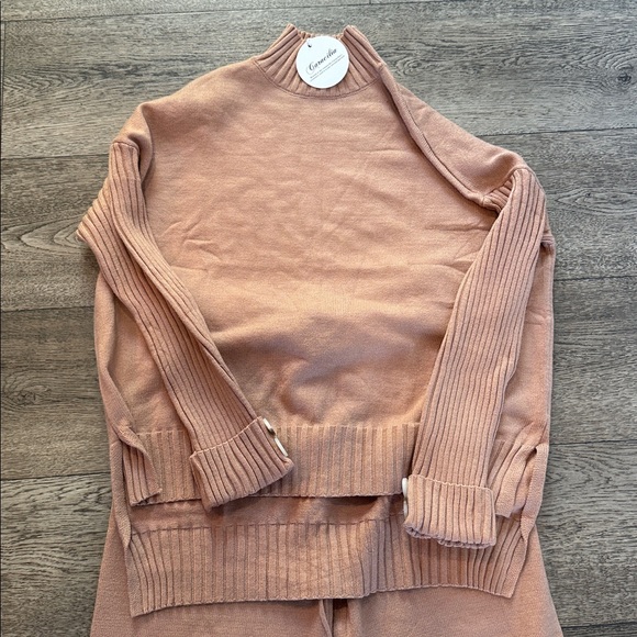 Women's Tan Knit Sweater and Pants Set - Picture 2 of 10